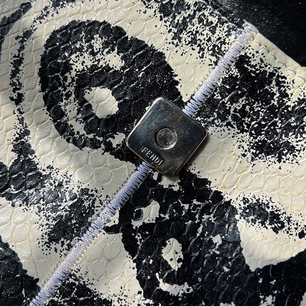 Authentic Vintage Fendi Mama Baguette Python Bag/Purse - Picture 11 of 13